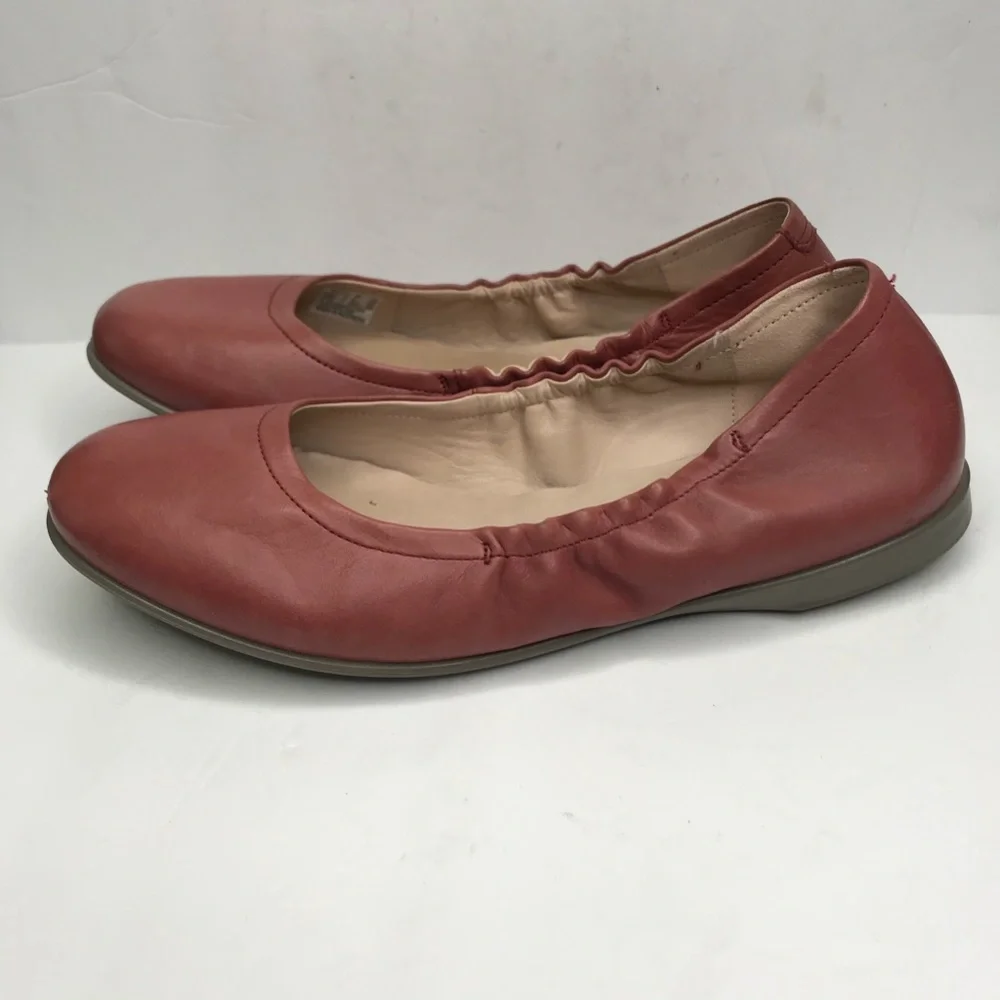 ECCO Incise Enchanted Petal Trim Blush Pink Slip on Shoes